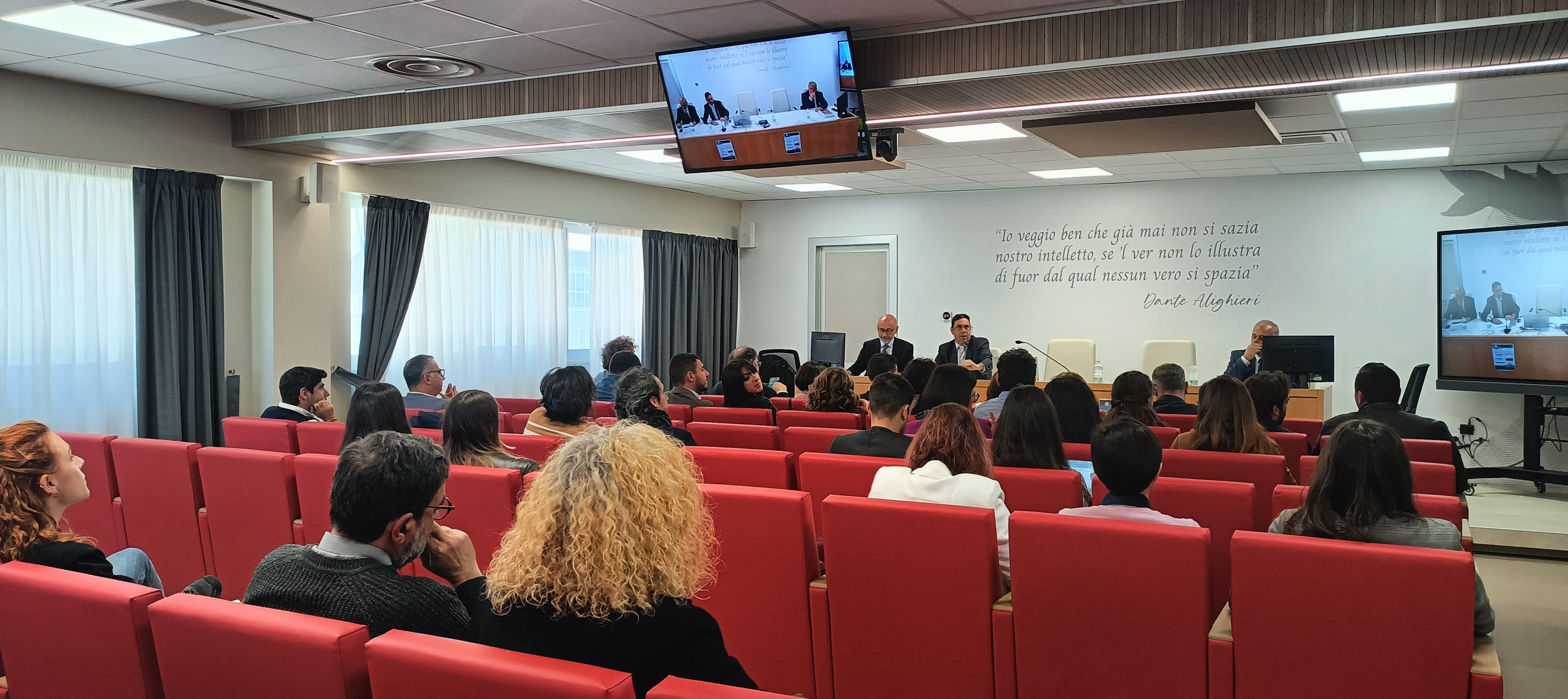 3 Presentazione del libro TORRE DI SATRIANO III. INSEDIAMENTO E PAESAGGI AGRARI